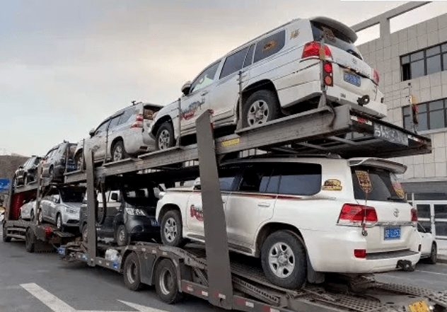 小車托運價格是多少？-鑫邦運車